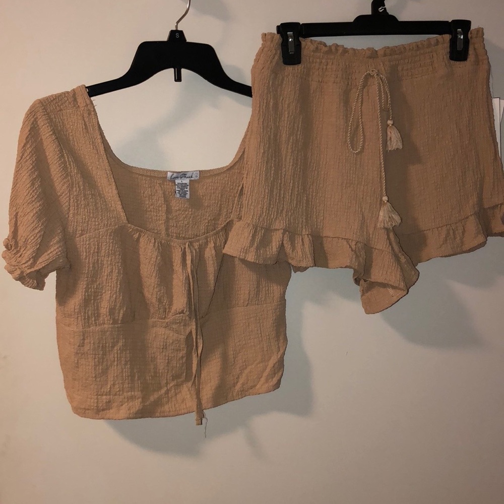 Beige/ brown shirt and shirt set